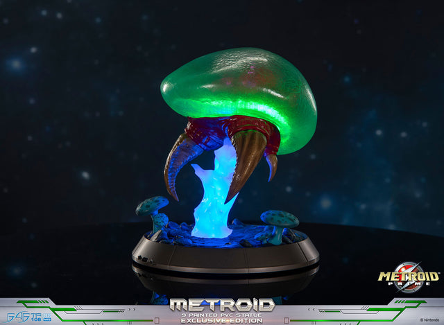 Metroid™ Prime - Metroid PVC Statue (Exclusive Edition) (d8fdb6af-db51-4d19-919e-0b4b71599b79.jpg)