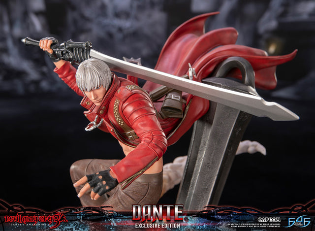 Devil May Cry 3 - Dante (Exclusive Edition) (dc2cbfbf-3135-49a1-907b-eff7e88c3121.jpg)