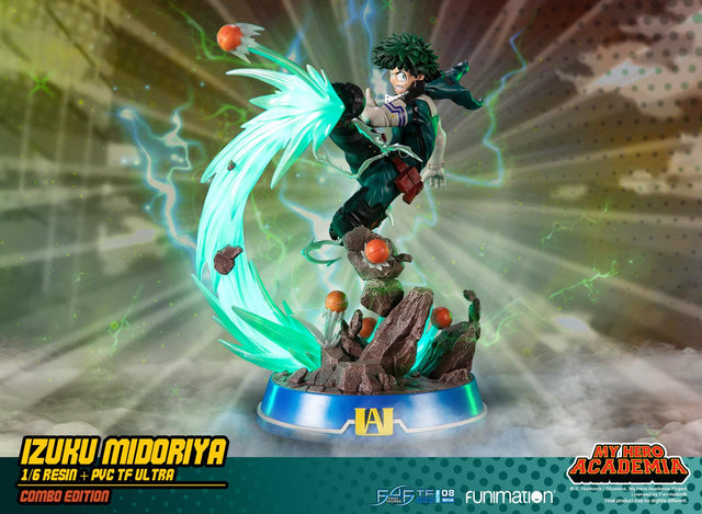 My Hero Academia – Izuku Midoriya Exclusive Combo Edition  (deku_border_rd_r2.jpg)