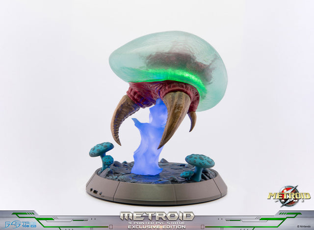 Metroid™ Prime - Metroid PVC Statue (Exclusive Edition) (e53dd0ea-cac3-4785-9a41-29a392e17c58.jpg)