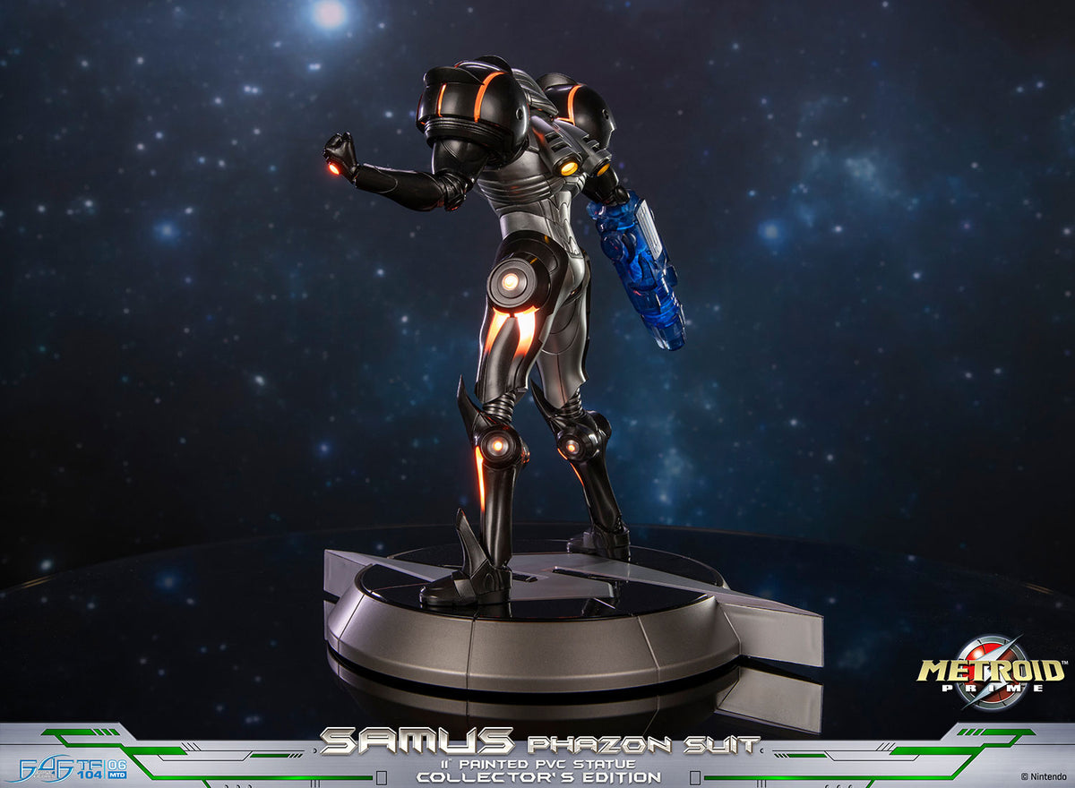 Phazon Metroid Prime™ - Samus Phazon Suit PVC (Collector’s Edition) – First 4 ...