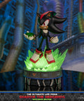 Sonic The Hedgehog - The Ultimate Life Form: Shadow the Hedgehog (Exclusive Edition) (ebd43c3f-94f9-42cb-8d9c-fdb699b33e06.jpg)