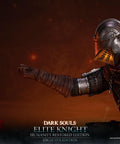 Dark Souls - Elite Knight: Humanity Restored Edition (Exclusive Edition) (ek_kneeling_ex_18.jpg)