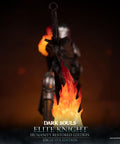 Dark Souls - Elite Knight: Humanity Restored Edition (Exclusive Edition) (ek_kneeling_ex_19.jpg)