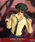 Cowboy Bebop - Spike Spiegel 1/8 Resin (Exclusive Edition) (f0888b18-763e-4552-9d44-61cac806fa98.jpg)
