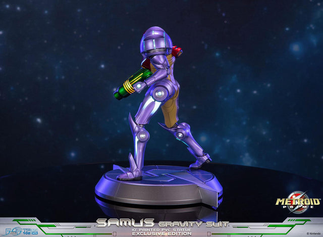 Metroid Prime™ - Samus Gravity Suit PVC Statue (Exclusive Edition) (gravitysuit_ex_02.jpg)