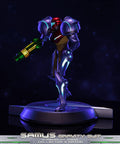 Metroid Prime™ - Samus Gravity Suit PVC Statue (Collector’s Edition) (gravitysuit_ex_12_1.jpg)