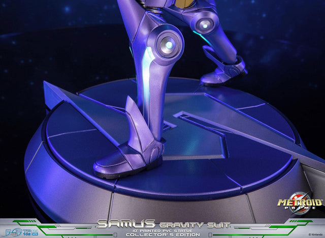 Metroid Prime™ - Samus Gravity Suit PVC Statue (Collector’s Edition) (gravitysuit_ex_30_1.jpg)