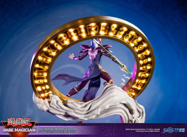 Yu-Gi-Oh! – Dark Magician (Definitive Purple Edition)  (launchphoto_dmpurple_de-24.jpg)