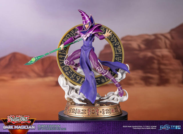 Yu-Gi-Oh! – Dark Magician (Standard Purple Edition)  (launchphoto_dmpurple_st-08.jpg)