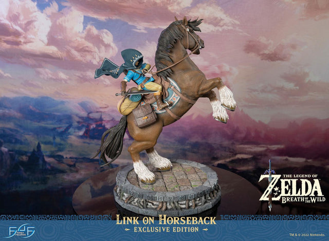 The Legend of Zelda™: Breath of The Wild - Link on Horseback (Exclusive Edition) (linkonhorseback_ex_07.jpg)