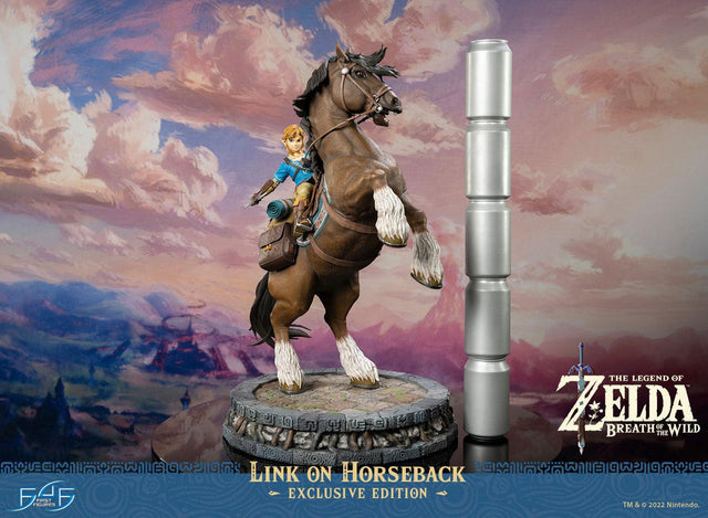 The Legend of Zelda™: Breath of The Wild - Link on Horseback (Exclusive Edition) (linkonhorseback_st_09.jpg)