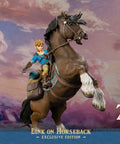 The Legend of Zelda™: Breath of The Wild - Link on Horseback (Exclusive Edition) (linkonhorseback_st_10.jpg)