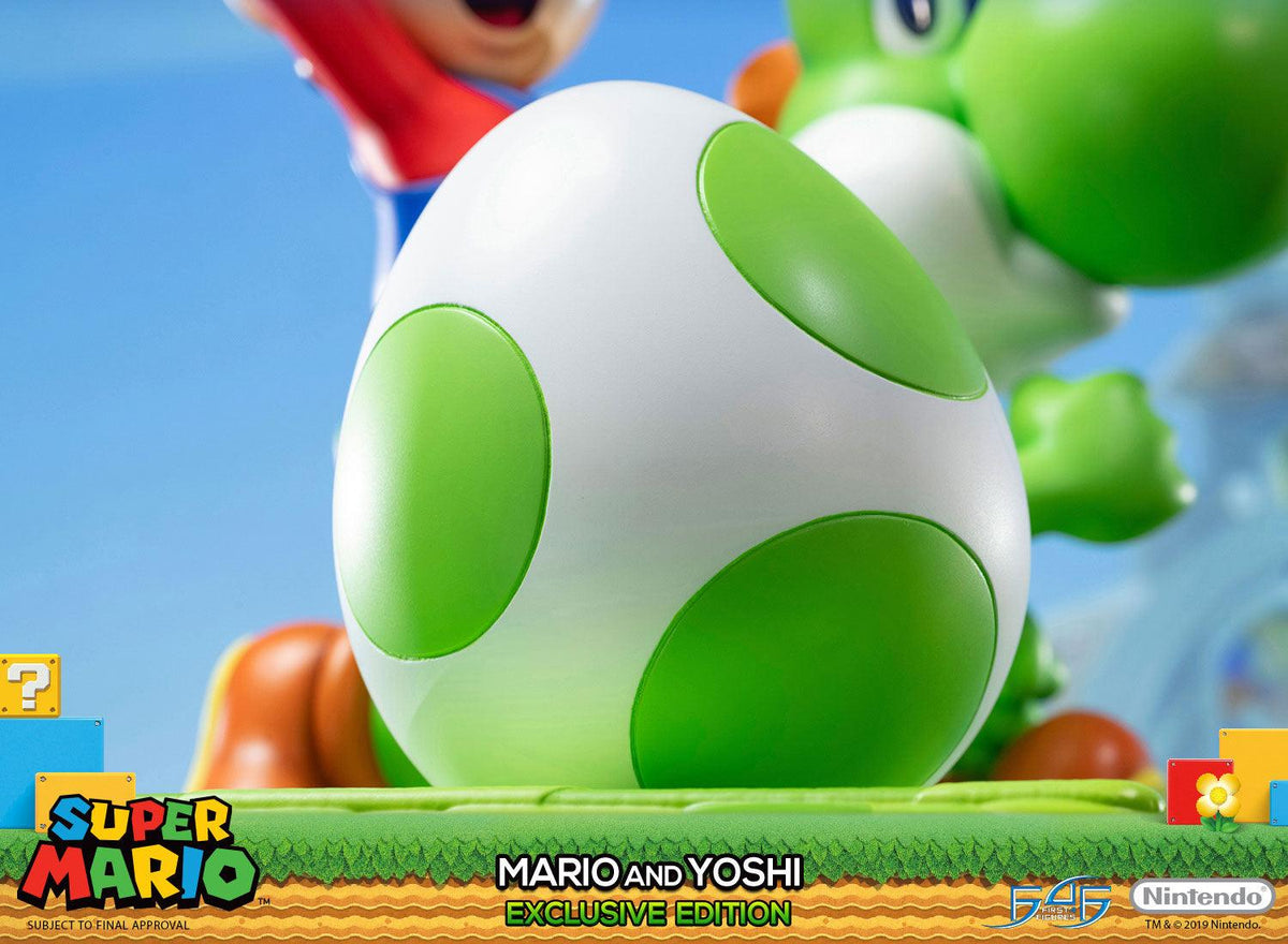 Super Mario – Mario and Yoshi Exclusive Edition – First 4 Figures