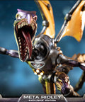 Metroid Prime – Meta Ridley Exclusive Edition (metaridley-exc-h-01.jpg)