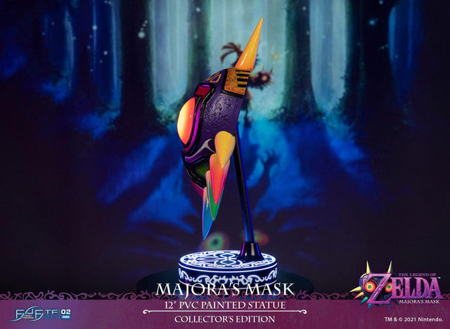 The Legend of Zelda™: Majora's Mask - Majora's Mask PVC (Collector's Edition) (mms_coll_03.jpg)