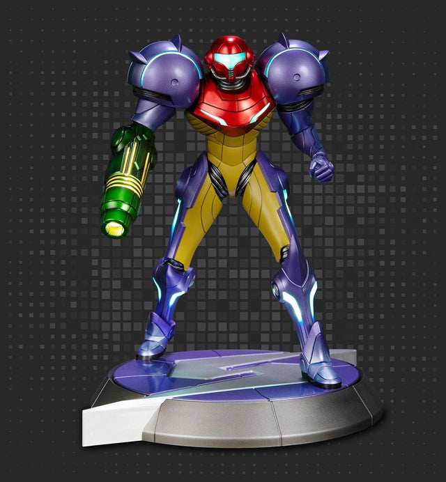 Metroid Prime™ - Samus Gravity Suit PVC Statue (Exclusive Edition) (rectangle-1480x1600-gravitysuit-01.jpg)