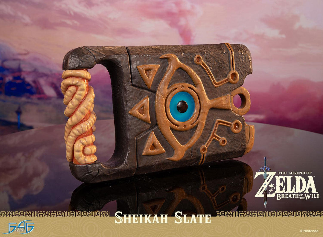 The Legend of Zelda™: Breath of the Wild - Sheikah Slate – First 4 Figures