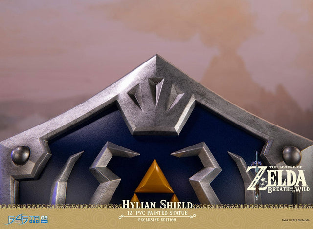 The Legend of Zelda™: Breath of the Wild – Hylian Shield (Exclusive Edition) (shield_launchphoto_ex_12.jpg)