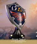 The Legend of Zelda™: Breath of the Wild – Hylian Shield (Exclusive Edition) (shield_launchphoto_ex_20.jpg)