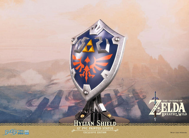 The Legend of Zelda™: Breath of the Wild – Hylian Shield (Exclusive Edition) (shield_launchphoto_st_07_1.jpg)