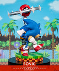 Sonic the Hedgehog: Sonic Exclusive Edition (sonic_exc_h16.jpg)