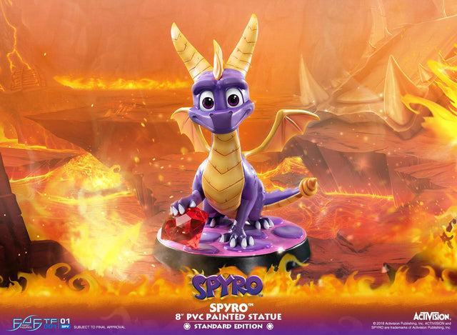 Spyro PVC (Regular) (spyropvc-reg-h-02.jpg)