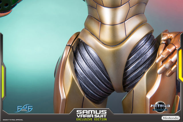 Varia Suit Exclusive (vs_exc_horizontal_09.jpg)