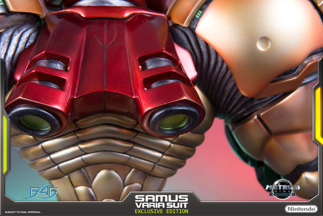 Varia Suit Exclusive (vs_exc_horizontal_17.jpg)