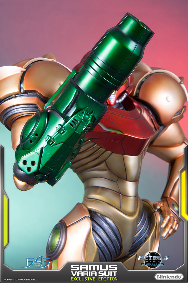 Varia Suit Exclusive (vs_exc_vertical_15.jpg)