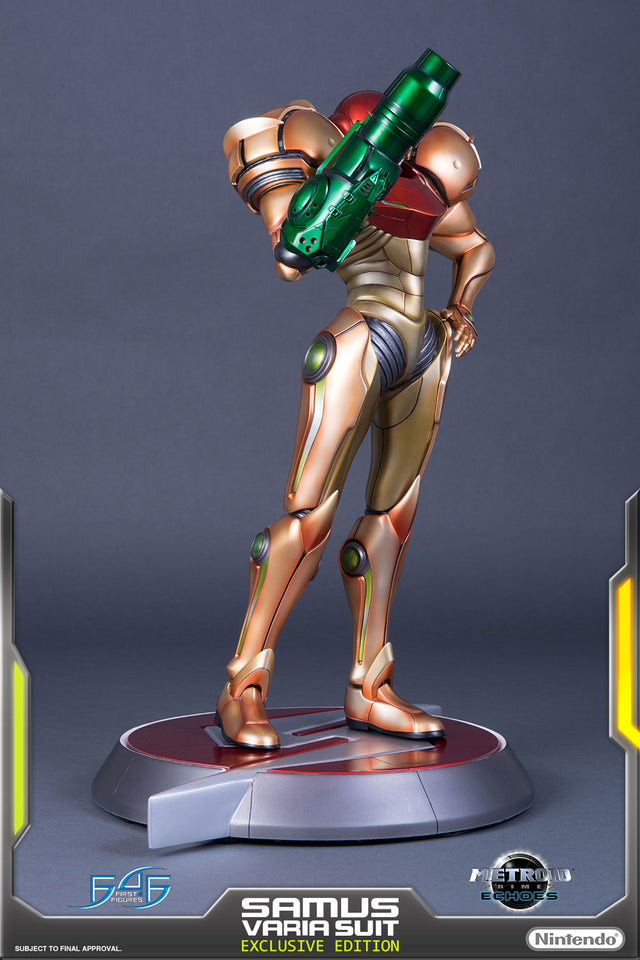 Varia Suit Exclusive (vs_exc_vertical_25.jpg)