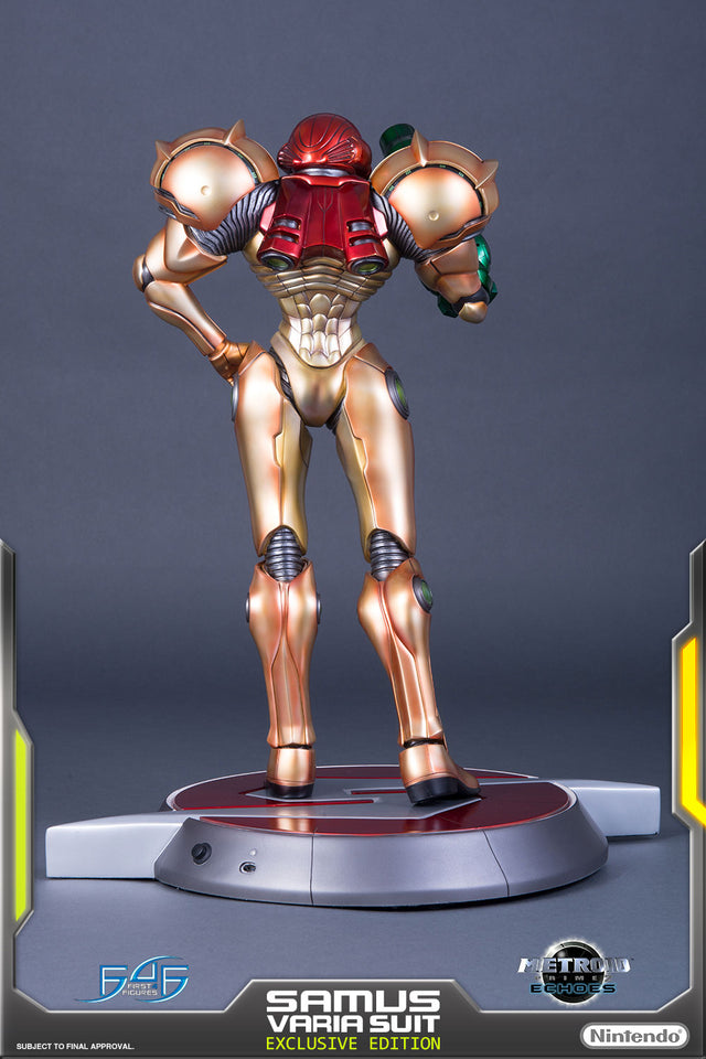 Varia Suit Exclusive (vs_exc_vertical_27.jpg)