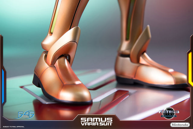 Varia Suit (vs_reg_horizontal_11.jpg)