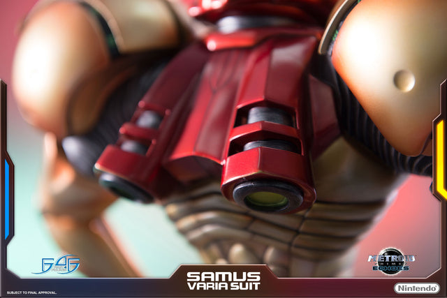 Varia Suit (vs_reg_horizontal_13.jpg)