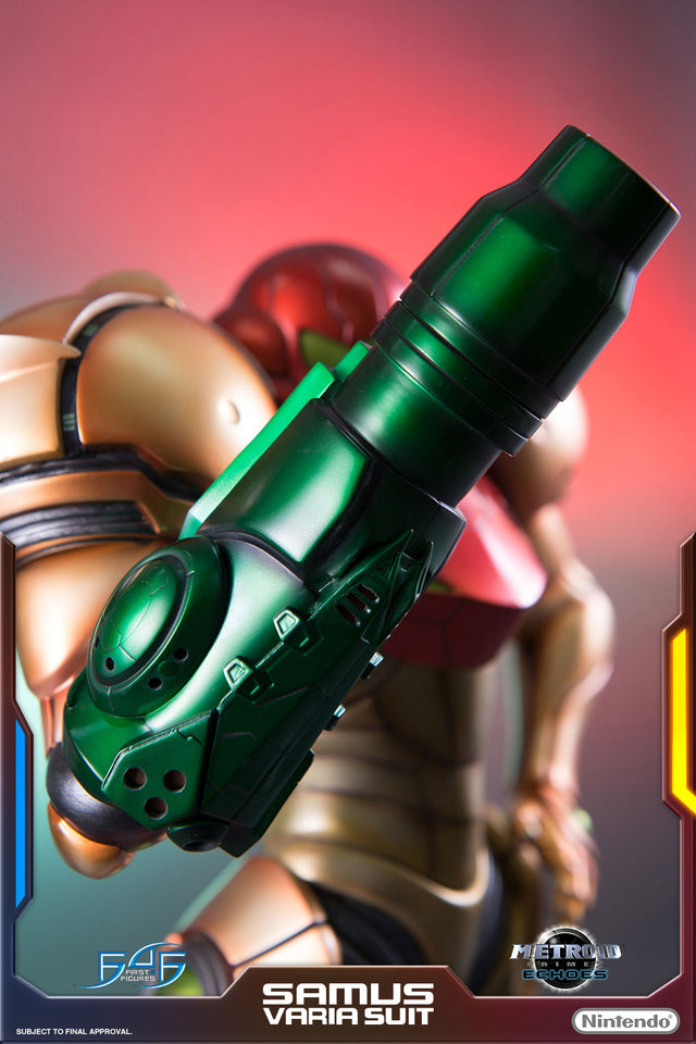 Varia Suit (vs_reg_vertical_07_1.jpg)