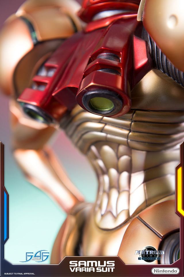 Varia Suit (vs_reg_vertical_10_1.jpg)