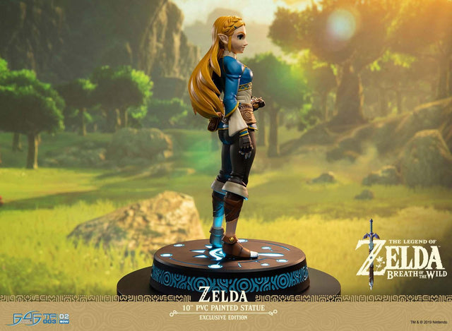 The Legend of Zelda: Breath of the Wild - Zelda Exclusive Edition (zelda_exc_10.jpg)